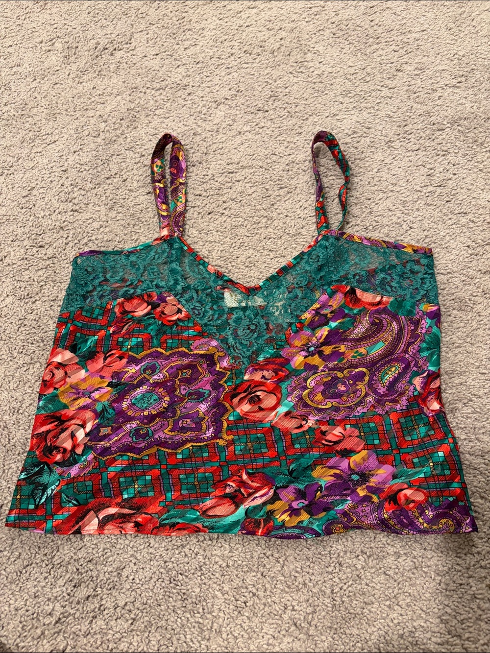 Victoria  Secret Lace-Trim Cami Tank Top in Teal and Red size small